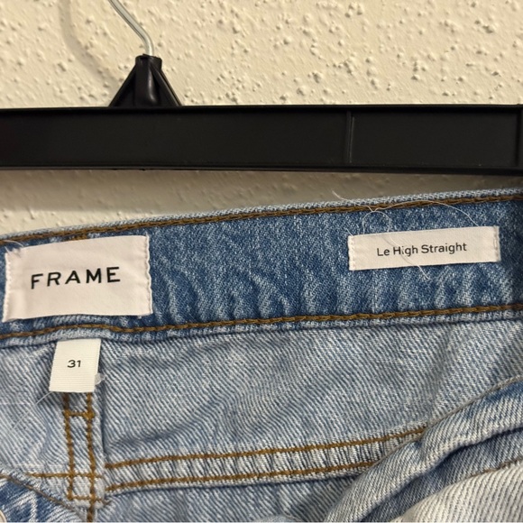 Frame Denim - Le High Straight in Winslow - Size 31 - Picture 4 of 10